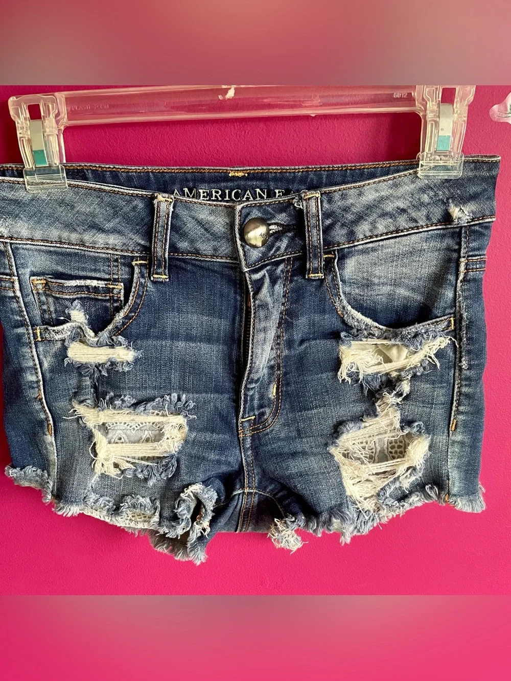 🦅AEO•Hi•Rise•Shortie - LacePocket JeanShorts 💗